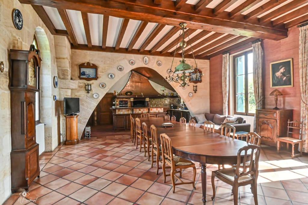 Chateau Couffins Asques 外观 照片